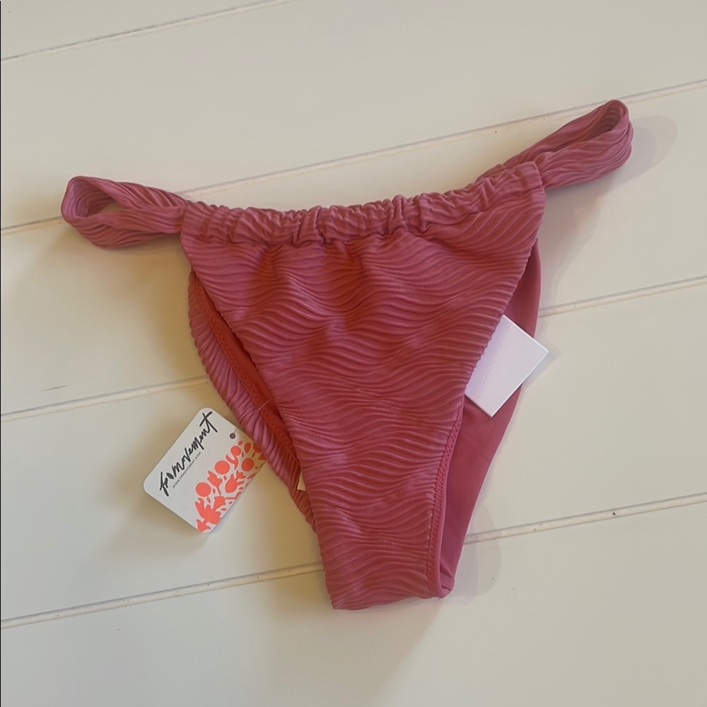 NEW Rhythm. FP Movement Bikini Bottoms! Large